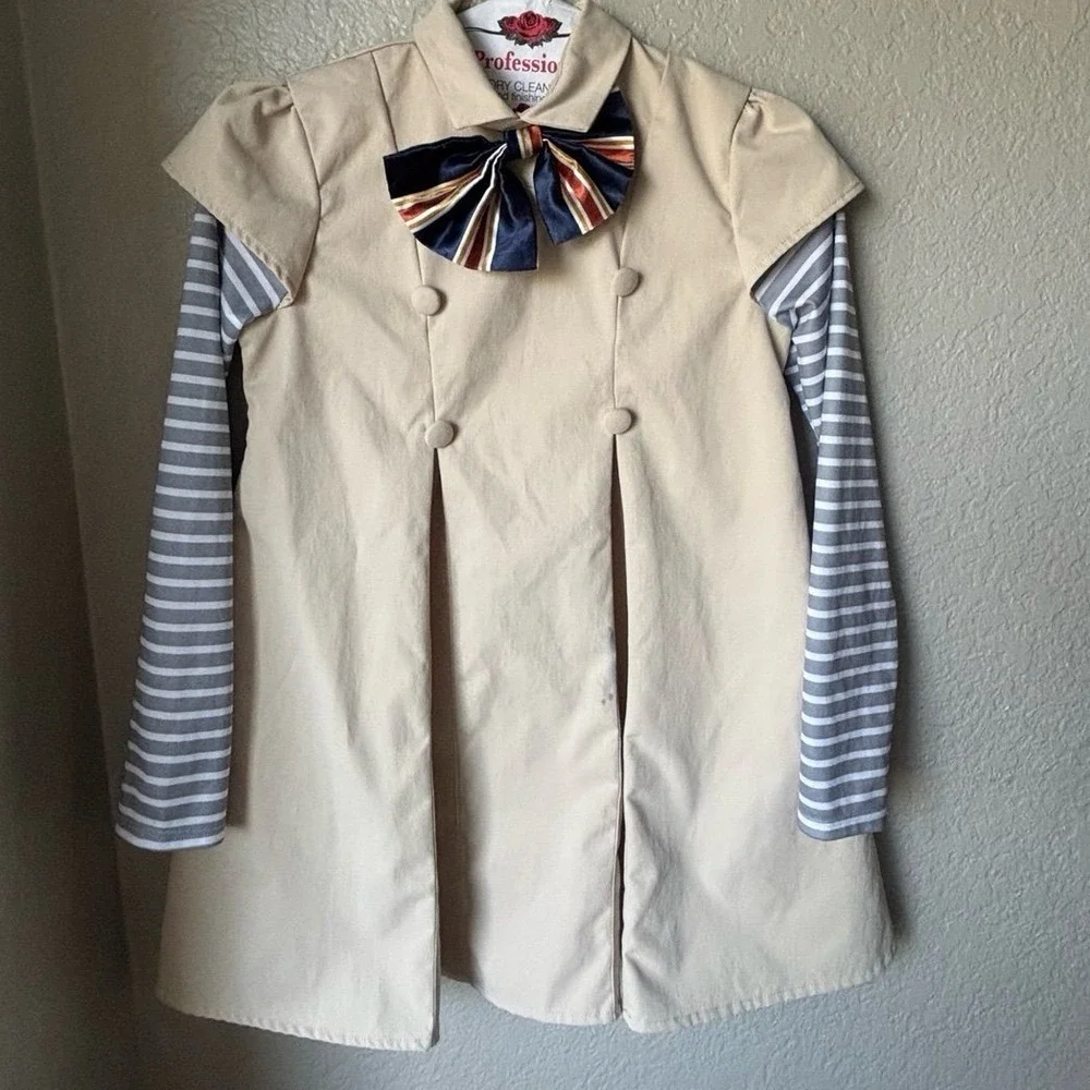 Megan Children's costume Size 7-8